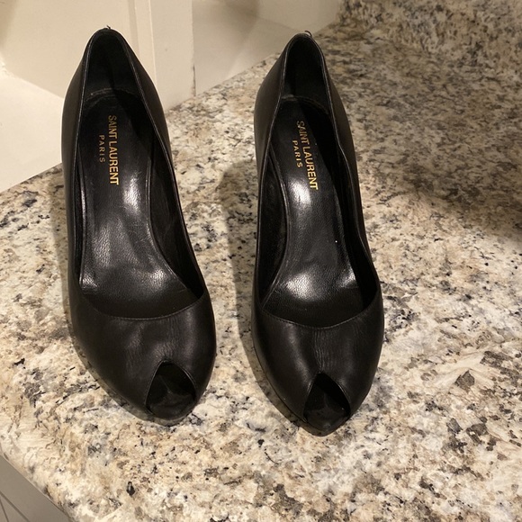 Saint Laurent Paris Peep Toe Pump - Picture 4 of 10
